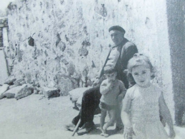 Con el bisabuelo Daniel y Carmelín